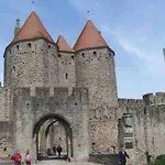 La Maison Rue Nadaud, Au Pied Des Remparts Dom wakacyjny
