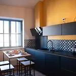 La Maison Rue Nadaud, Au Pied Des Remparts *