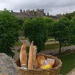 Dom wakacyjny La Maison Rue Nadaud, Au Pied Des Remparts Carcassonne