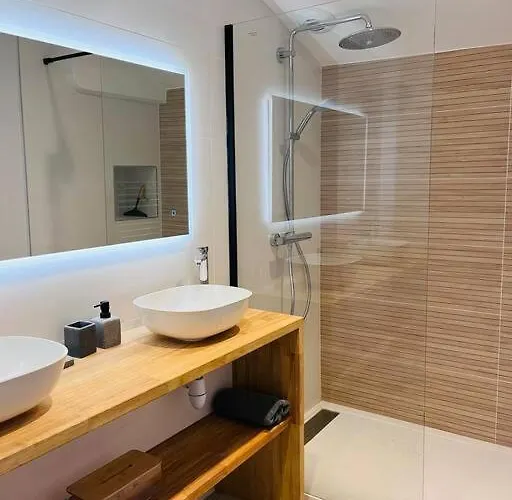 Holiday home La Maison Rue Nadaud, Au Pied Des Remparts