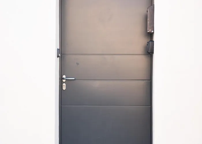 La Maison Rue Nadaud, Au Pied Des Remparts Holiday home *