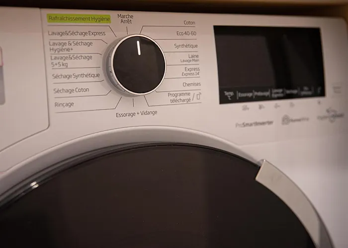 La Maison Rue Nadaud, Au Pied Des Remparts Holiday home *